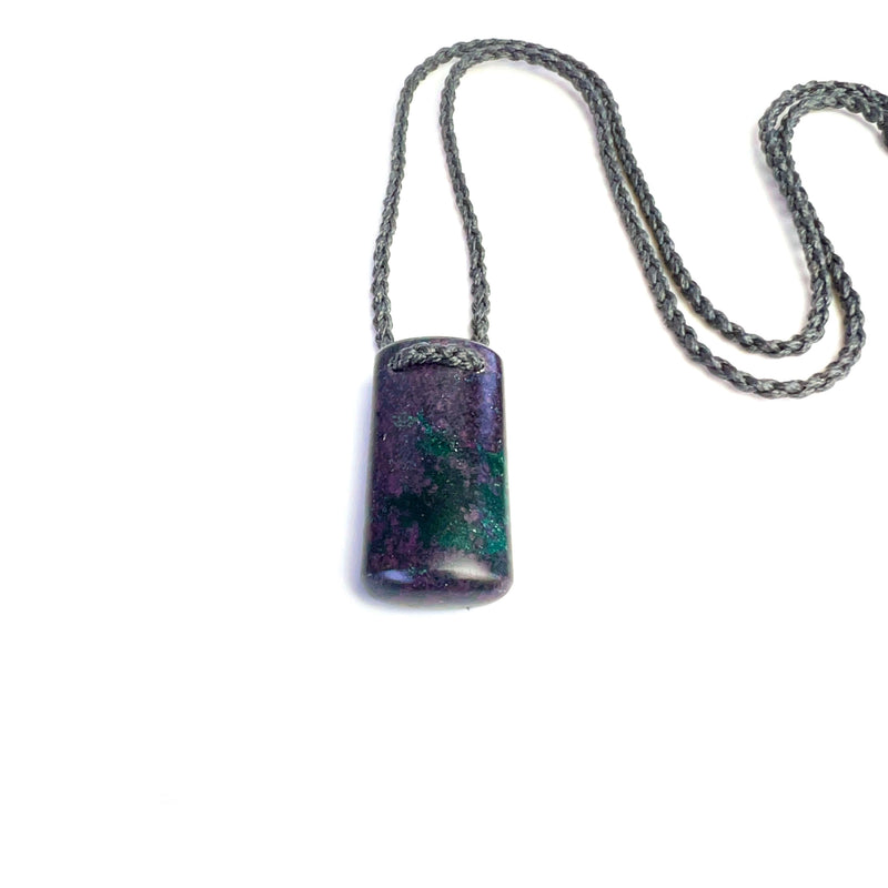 Goodletite Droplet Pendant