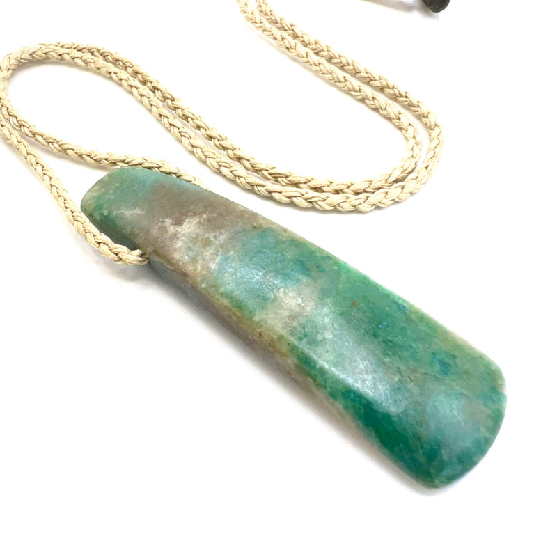 Aotea Droplet Pendant