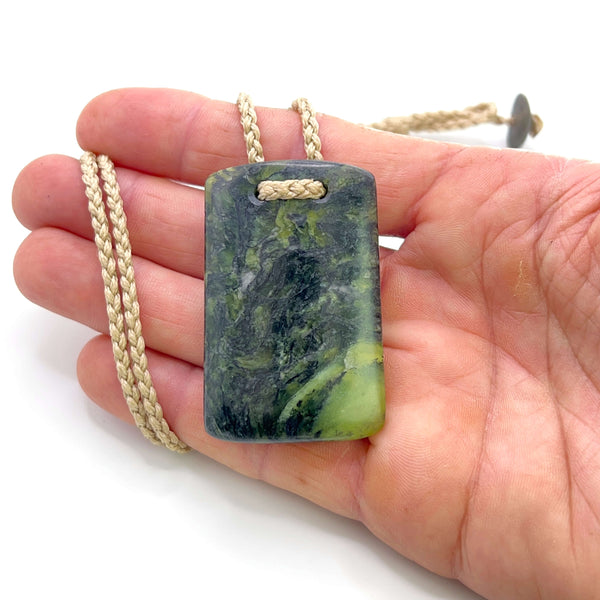 Pounamu (Serpentinite) Bound Pendant