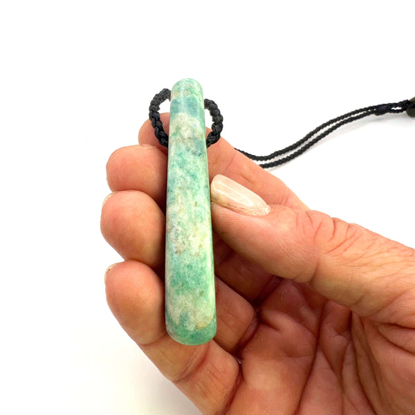 Aotea Droplet Pendant