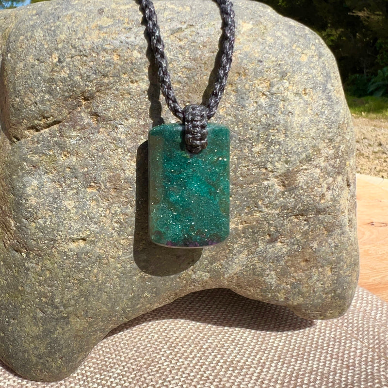 Goodletite Droplet Pendant
