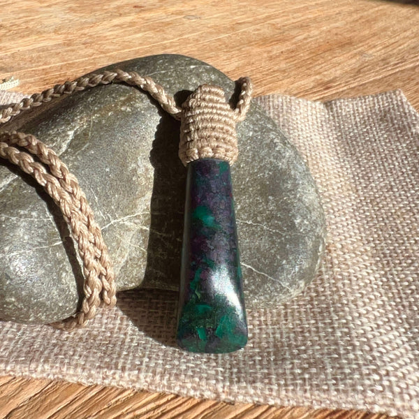 Goodletite Bound Droplet Pendant