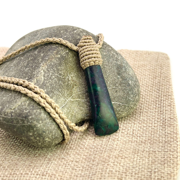 Goodletite Bound Droplet Pendant