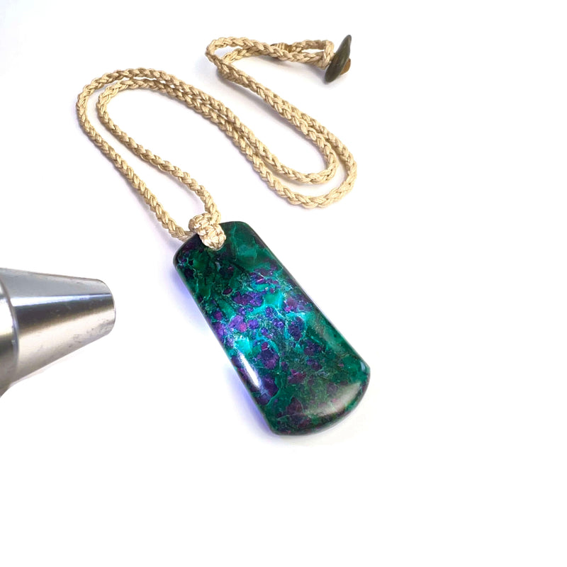 Goodletite Droplet Pendant