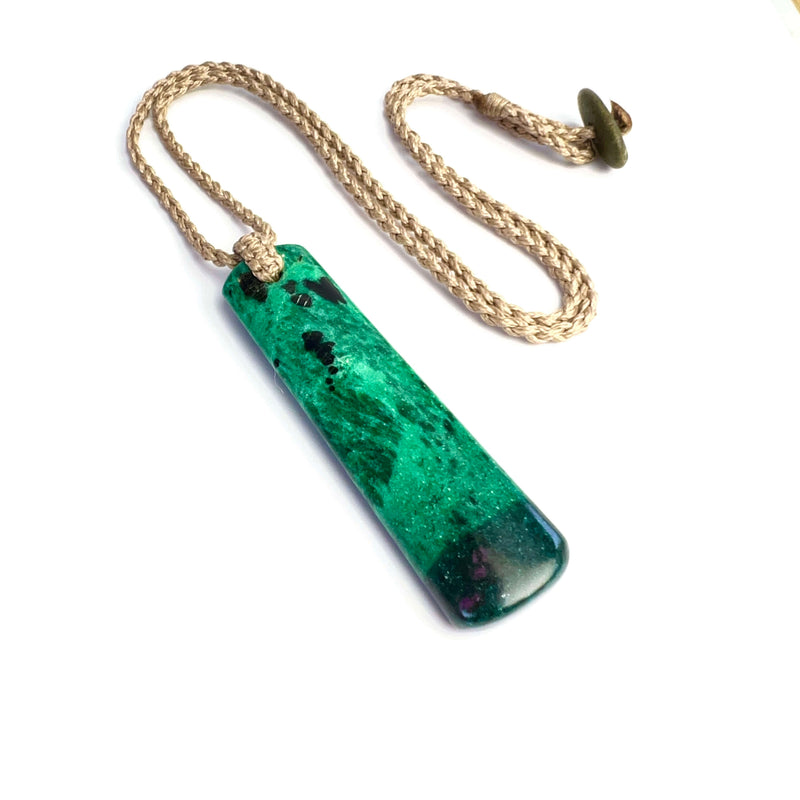 Goodletite Droplet Pendant