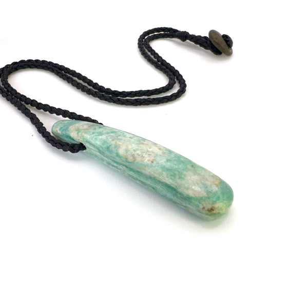 Aotea Droplet Pendant
