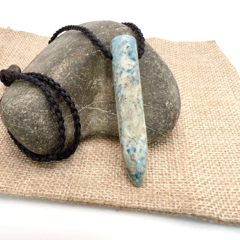 Aotea Droplet Pendant