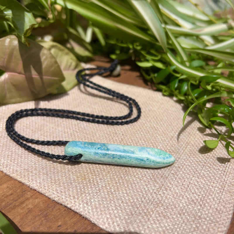 Aotea Droplet Pendant