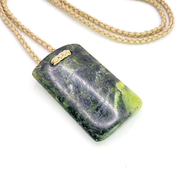 Pounamu (Serpentinite) Bound Pendant