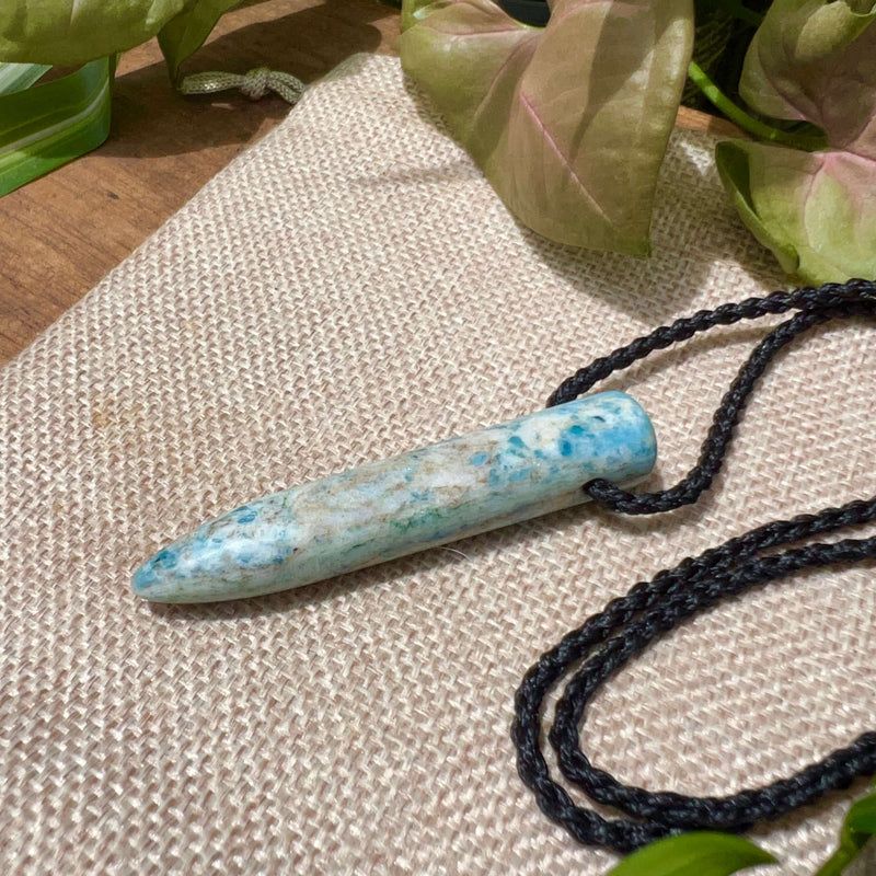 Aotea Droplet Pendant