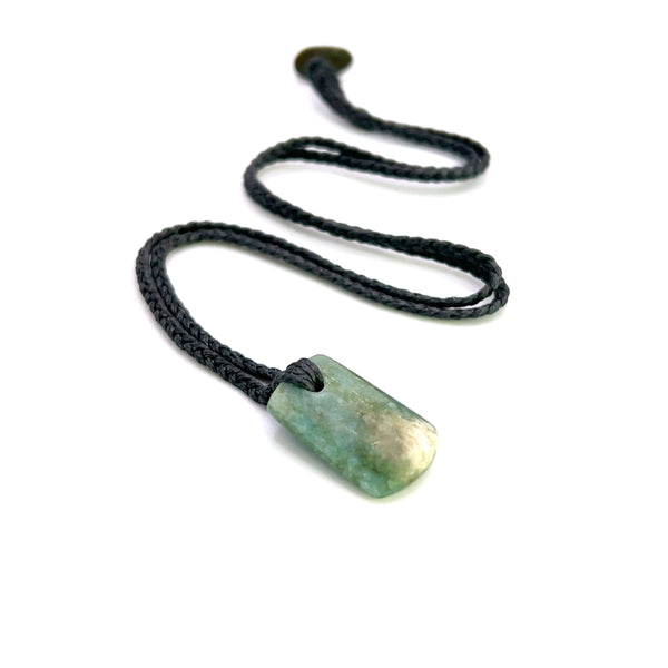 Aotea Droplet Pendant