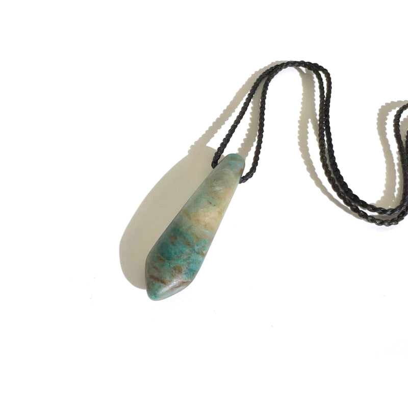 Aotea Droplet Pendant