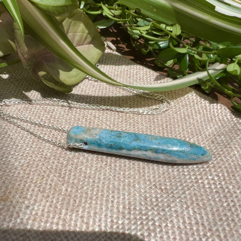 Aotea Droplet Pendant