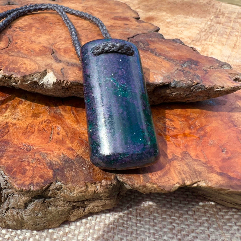 Goodletite Droplet Pendant