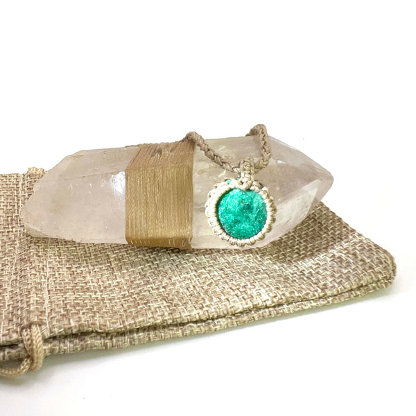 Goodletite – Aotearoa Gemstones