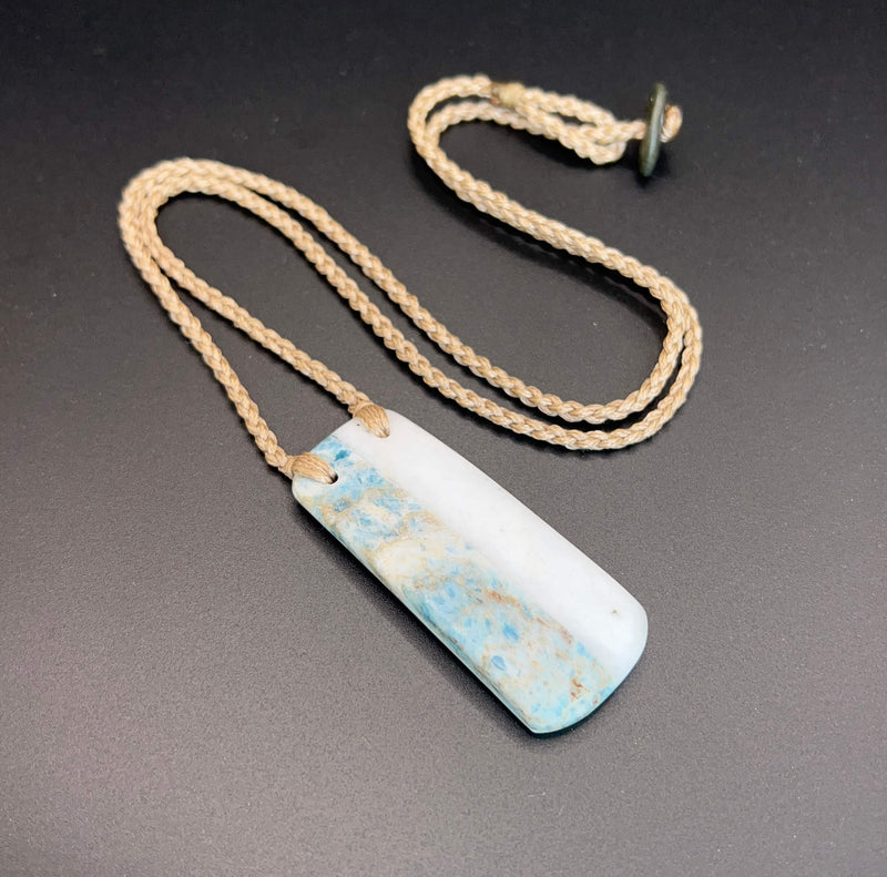 Aotea & Quartz Fusion Pendant