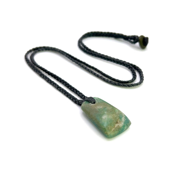Aotea Droplet Pendant