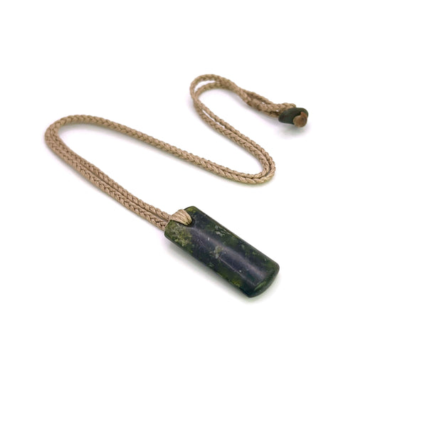 Pounamu (Serpentinite) Droplet Pendant
