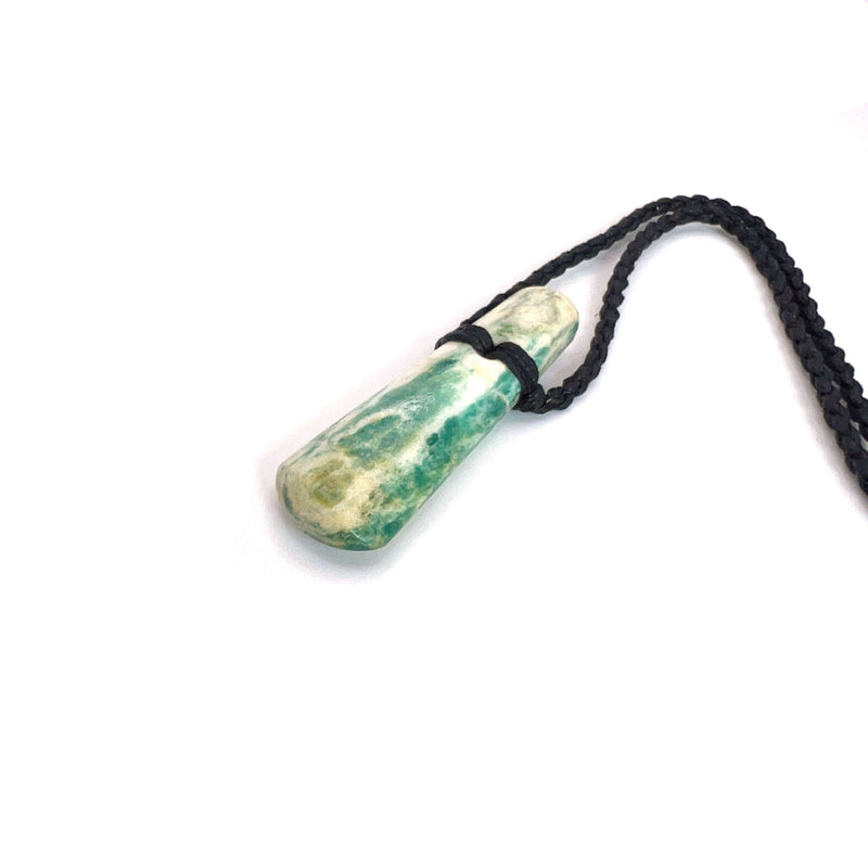 Aotea Droplet Pendant