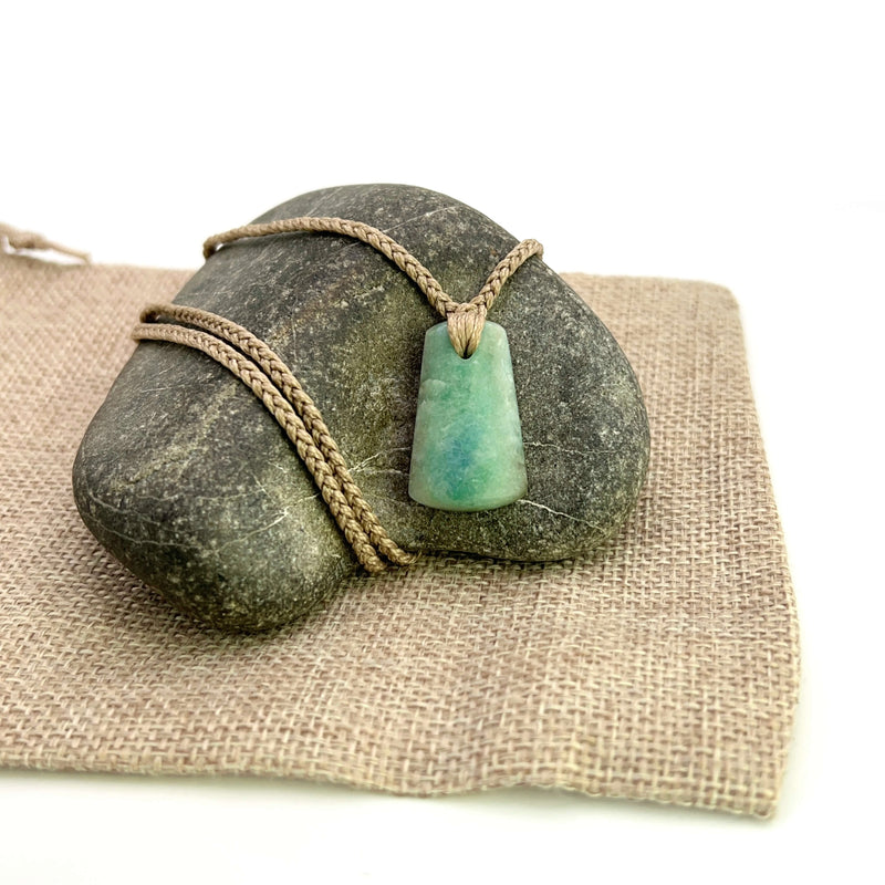 Aotea Droplet Pendant