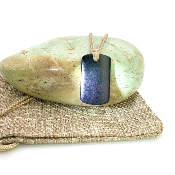 Goodletite – Aotearoa Gemstones