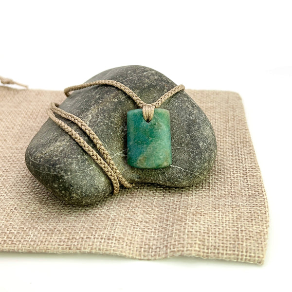 Aotea Droplet Pendant