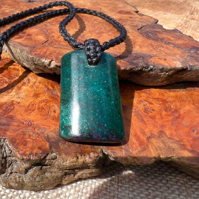 Goodletite Droplet Pendant