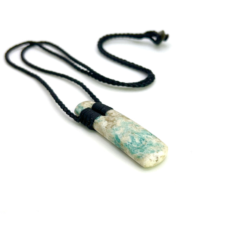 Aotea Droplet Pendant