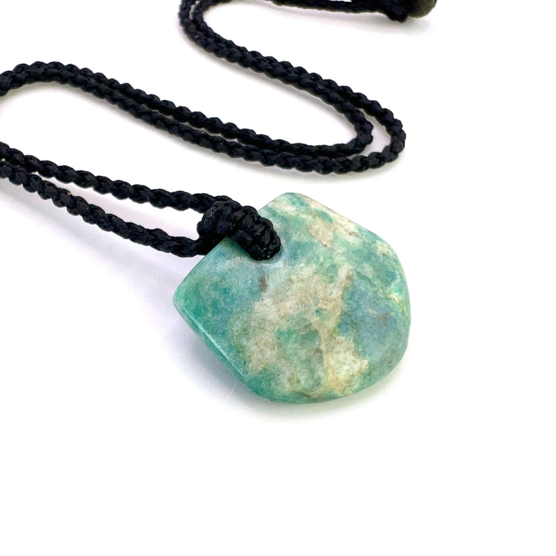 Aotea Droplet Pendant