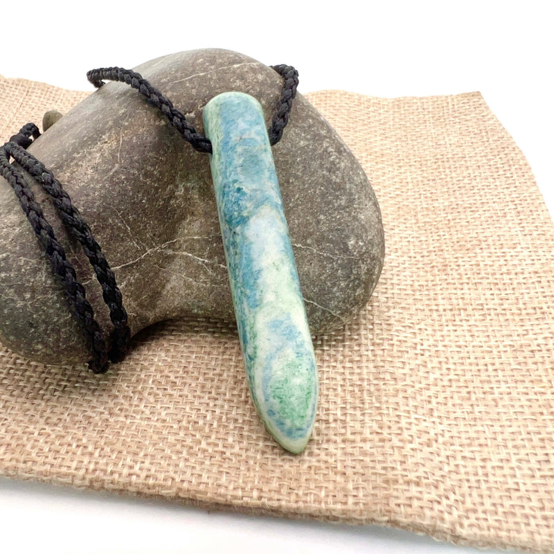 Aotea Droplet Pendant