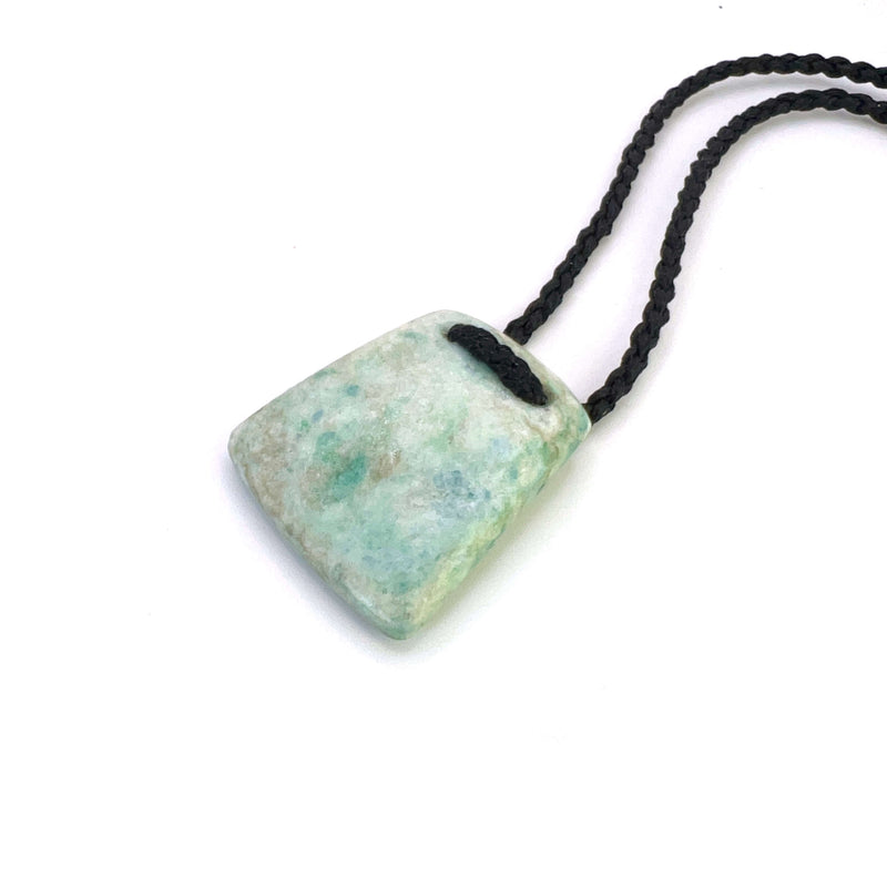 Aotea Droplet Pendant