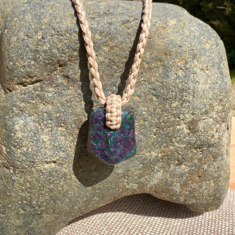 Goodletite Droplet Pendant